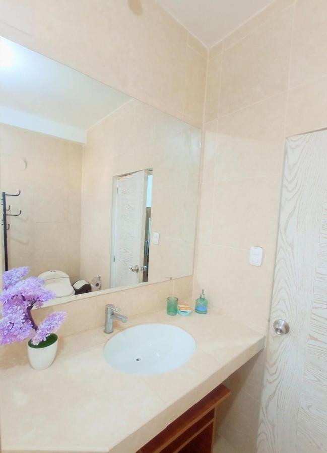 Deluxe Hotel Talara - A 5 Minutos Del Aeropuerto Y Plaza De Armas חדר תמונה