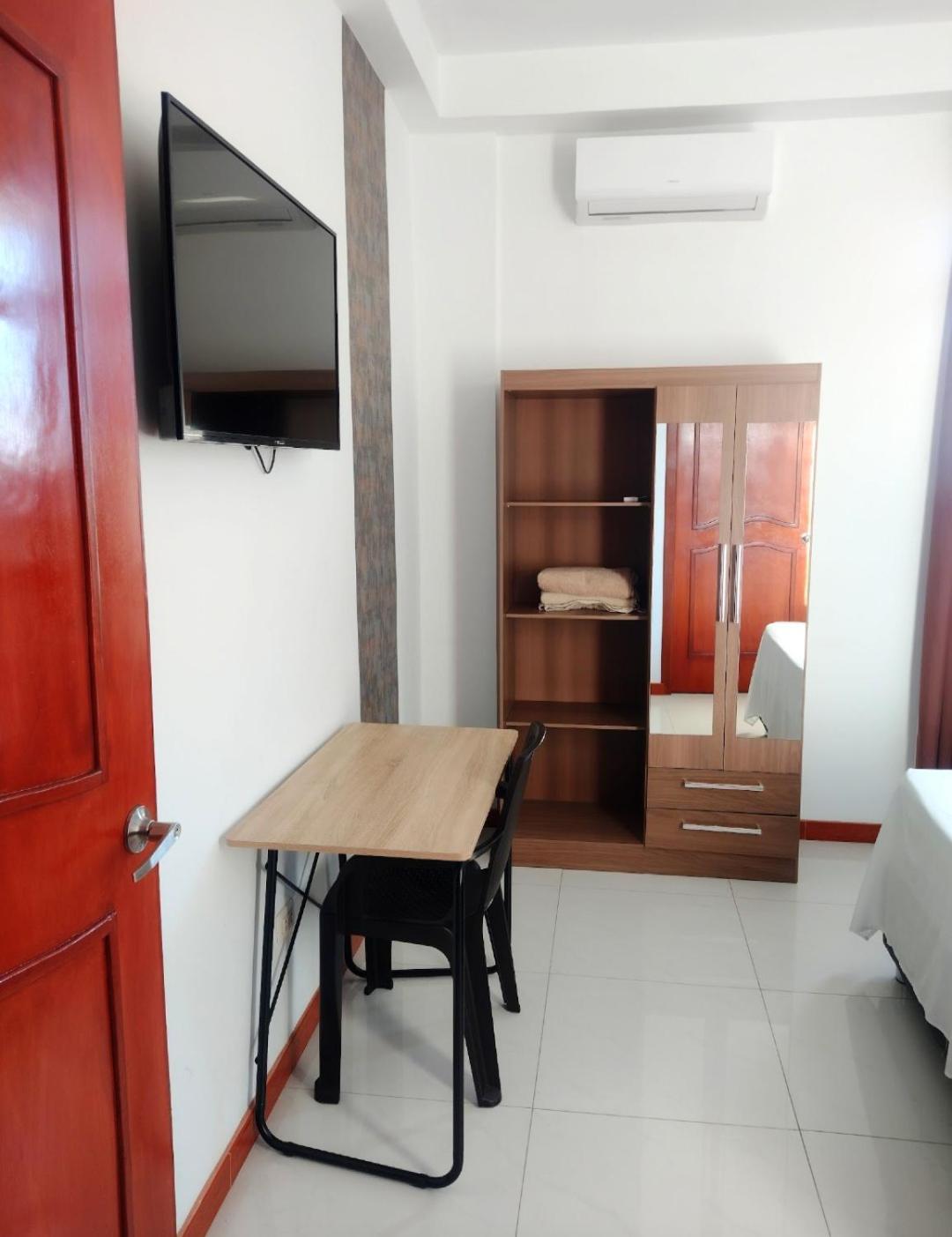 Deluxe Hotel Talara - A 5 Minutos Del Aeropuerto Y Plaza De Armas מראה חיצוני תמונה